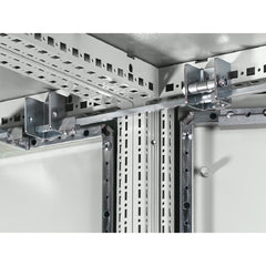 305980501.jpg