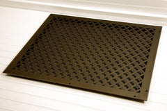 STEELCREST SteelCrest BTU25X20RORBH Fixed Return Grille 25x20 Bronze