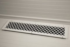 STEELCREST SteelCrest BTU30X6RWHH Fixed Return Air Grille 30x6
