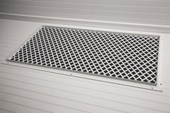 STEELCREST SteelCrest BTU40X20RWHH Fixed Return Grille 40x20