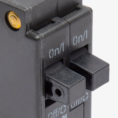 CUTLER & HAMMER Cutler & Hammer BD1515 15/15A Tandem Miniature Circuit Breaker