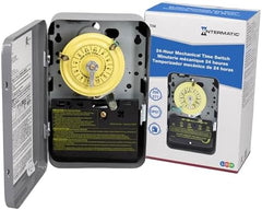 INTERMATIC Intermatic T104 INDOO 24-hour mechanical timer switch 208â277 VAC DPST