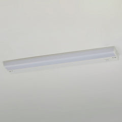 MAXIM LIGHTING Maxim Lighting 89852WT CounterMax MX-L-120-1K LED Under Cabinet 8W 18 inch
