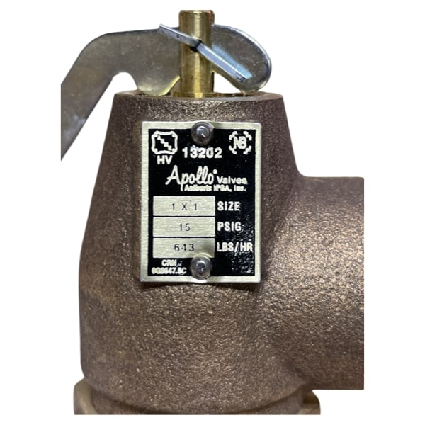 WAL-RICH Wal-Rich 1727002 1 inches side outlet pop safety valve 15 PSI Conbraco 13-202-B15