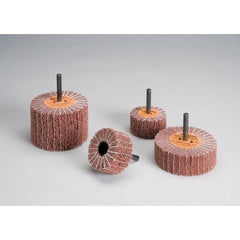 3M 3M 7000122257 Buff and Blend Combi-wheel Medium 60 Grit