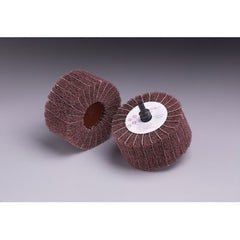 3M 3M 7000077959 Combi-r Abrasive Wheel P180 2.5x1.25 in