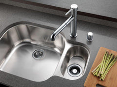 DELTA FAUCET Delta Faucet 72020-AR 5/8 x 7/8 in. OD Tube Brass Air Gap in Arctic Stainless