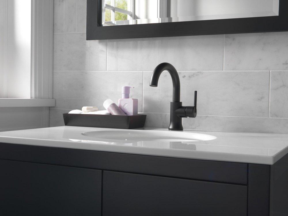 DELTA FAUCET Delta Faucet 559HAR-BL-DST Trinsic Single Handle Bathroom Faucet