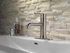 DELTA FAUCET Delta Faucet 559LF-SSLPU Trinsic Single Handle Bathroom Sink Faucet in Stainless