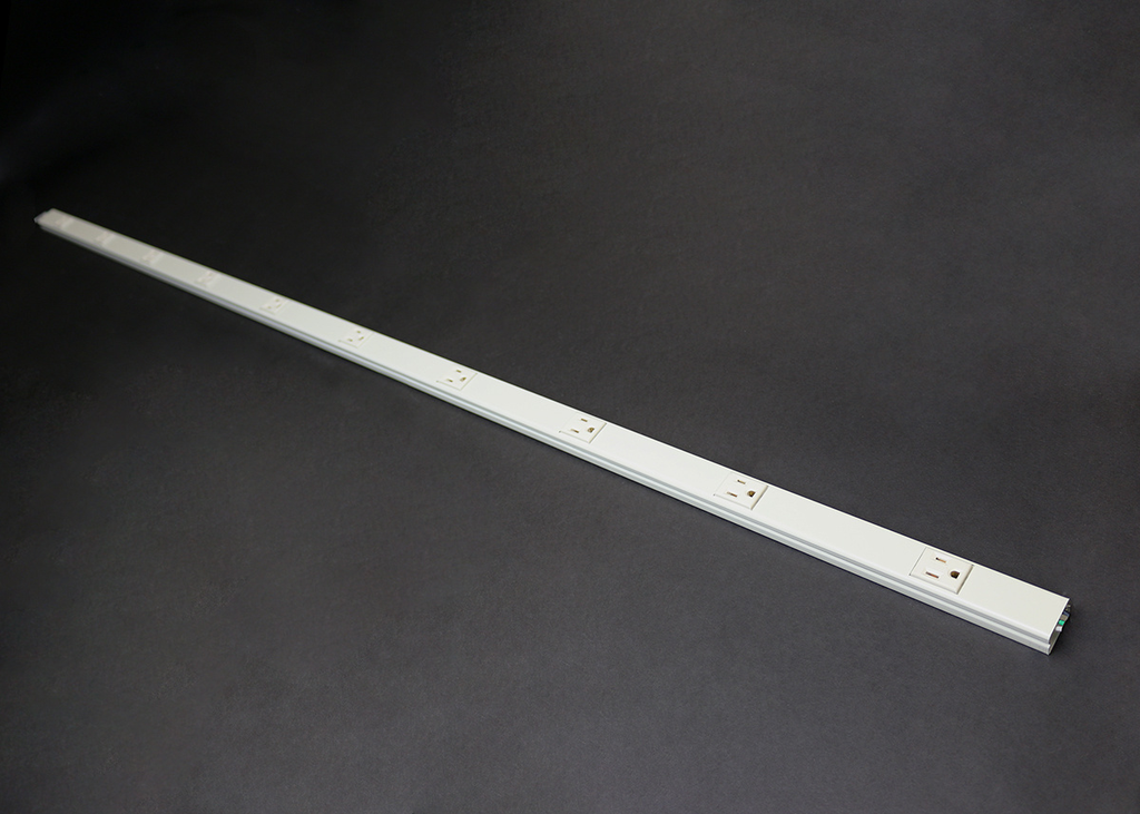 LEGRAND Legrand WH20GB606 Wiremold Multi-Outlet Strip 2000 Plugmold 72 in