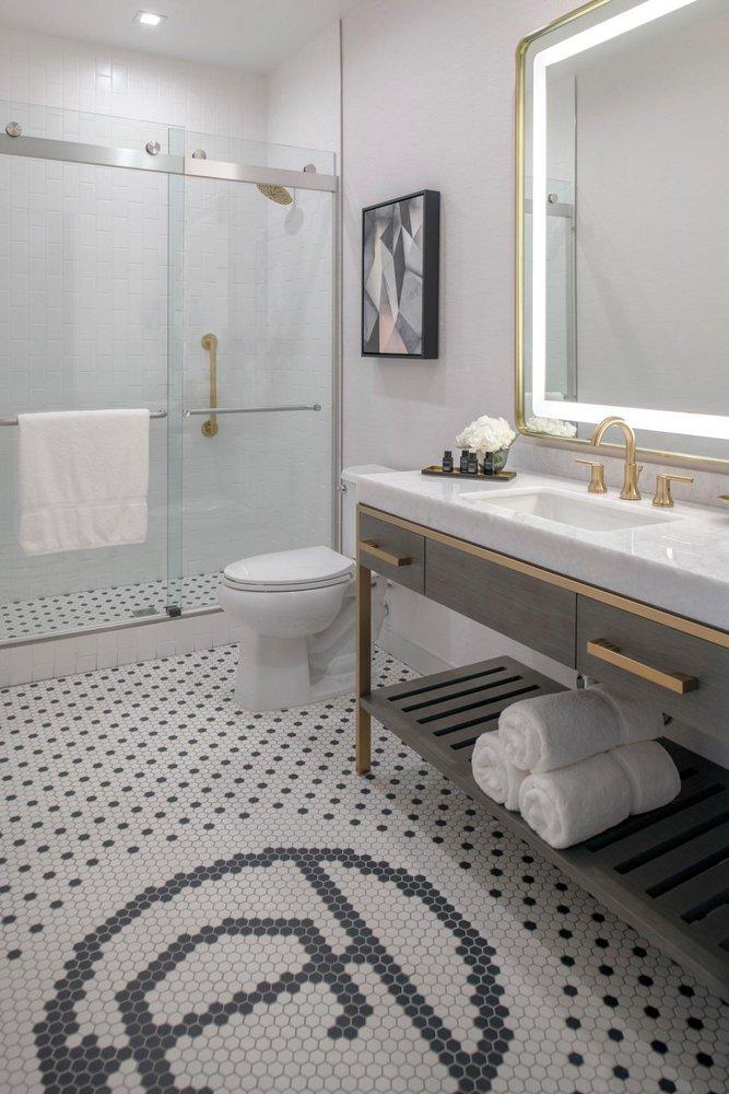 DELTA FAUCET Delta Faucet 41818-CZ Contemporary 18 in. Grab Bar