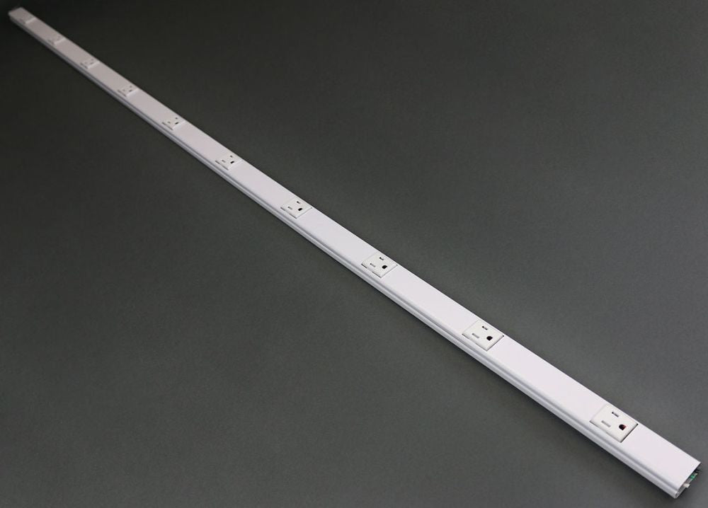 LEGRAND Wiremold WH20GB506TR Tamper-Resistant Plugmold 5Ft White