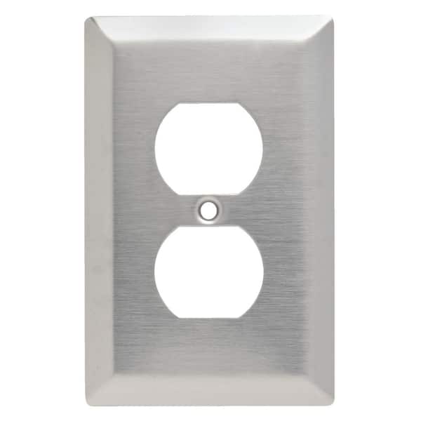 LEGRAND Legrand Pass & Seymour SSJ8 Smooth 302ss 1g 1 Duplex Jr