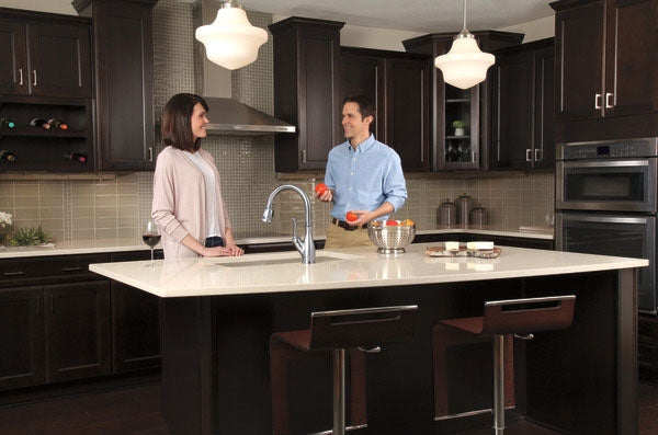 DELTA FAUCET Delta Faucet 9178T-AR-DST Kitchen Faucet with Touch Activation