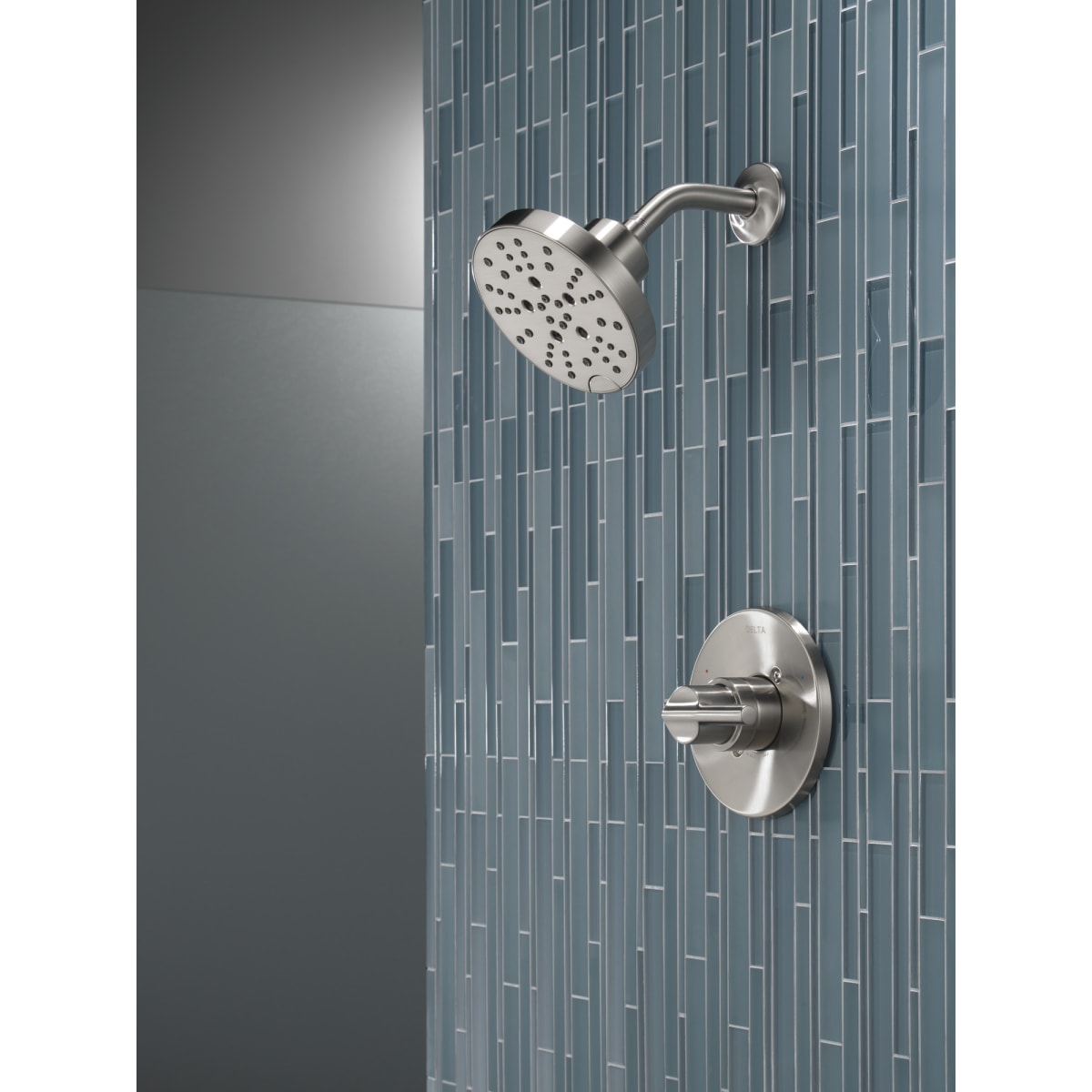 DELTA FAUCET Delta 142749-SS Nicoli: Monitor 14 Series H2Okinetic Shower
