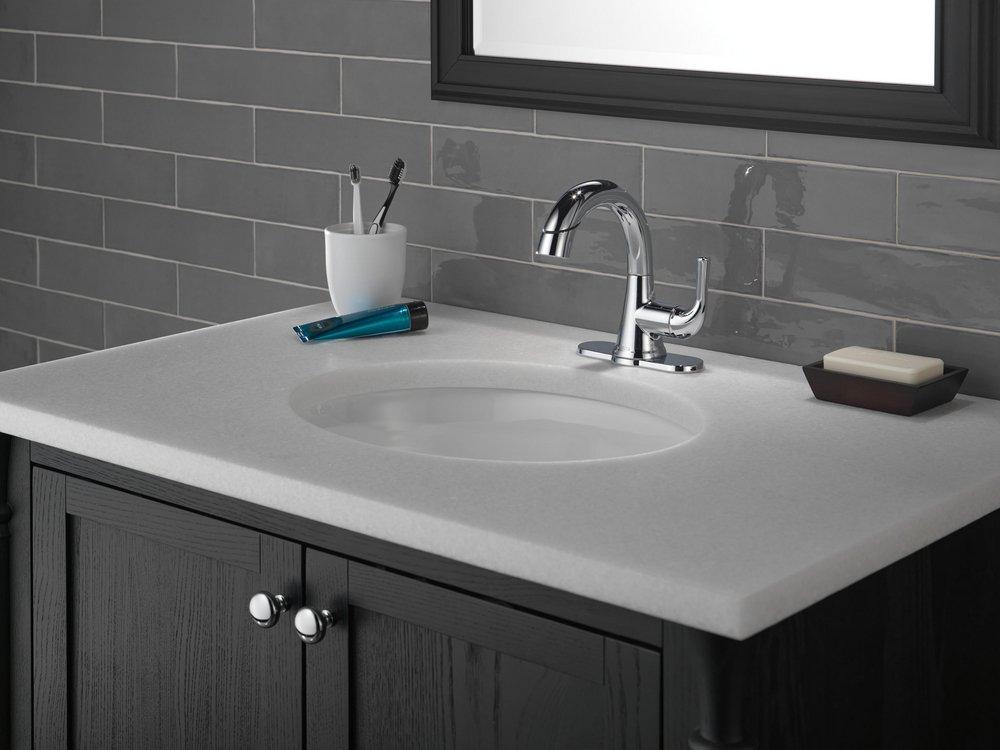 DELTA FAUCET Delta 533LF-PDMPU Kayra Single Handle Pull-Down Bathroom Faucet Chrome