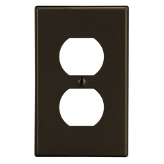 HUBBELL Hubbell Wiring Device-Kellems P8 1-Gang Brown Nylon Standard 1-Duplex Receptacle Screw Mount Wallplate