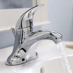 AMERICAN STANDARD American Standard 7385000.002 Reliant 3 Single Handle Centerset Bathroom Sink Faucet in Polished Chrome