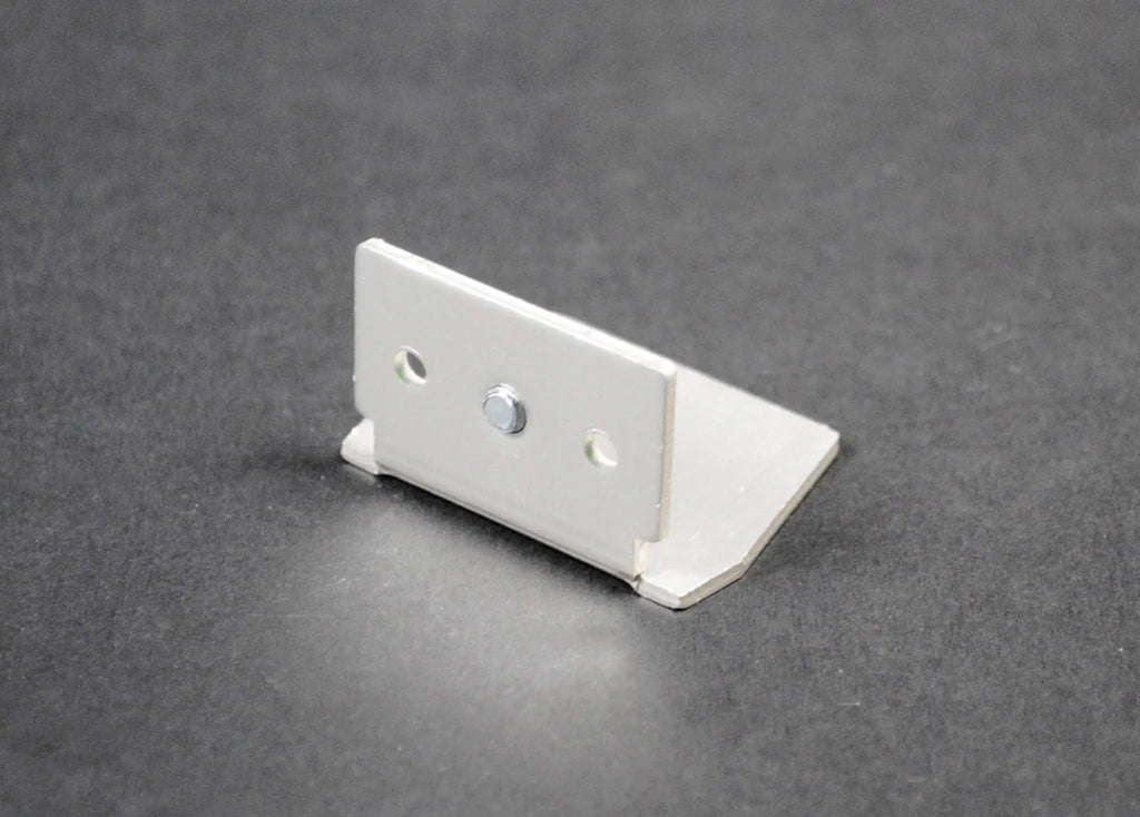 LEGRAND Legrand AL2010B Wiremold Aluminum Blank End Fitting 120 Volt 1 Inch