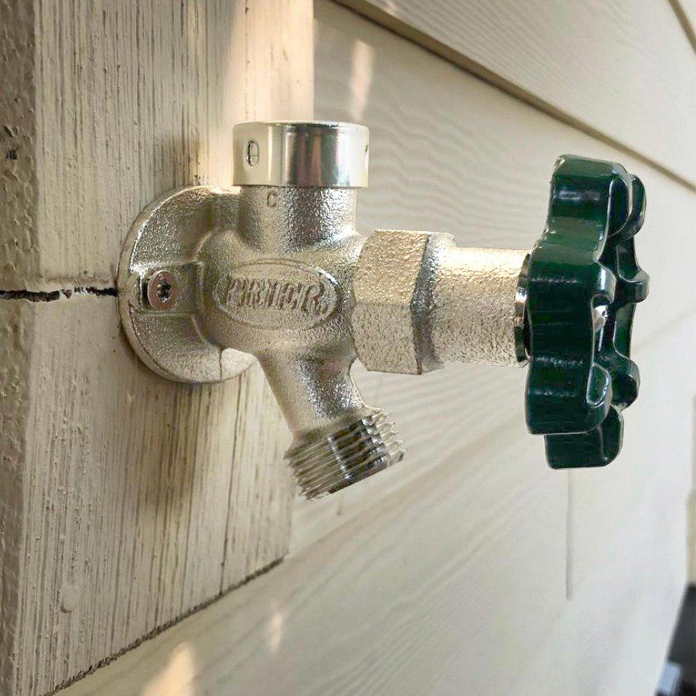 PRIER PRODUCTS PRIER Products C-144X12 C-144 Series 14-7/8 in Anti-siphon and Frost-proof Brass 1/2 in Sillcock