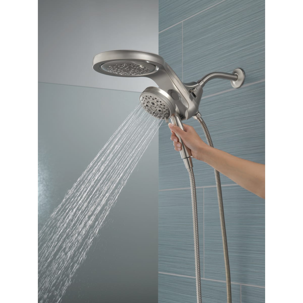 DELTA FAUCET Delta 58680-SS-PR25 HydroRain 2.5 GPM Shower Handshower Kit