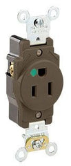 HUBBELL Hubbell 8210 Hospital Grade Single Receptacle Nema 5-15R