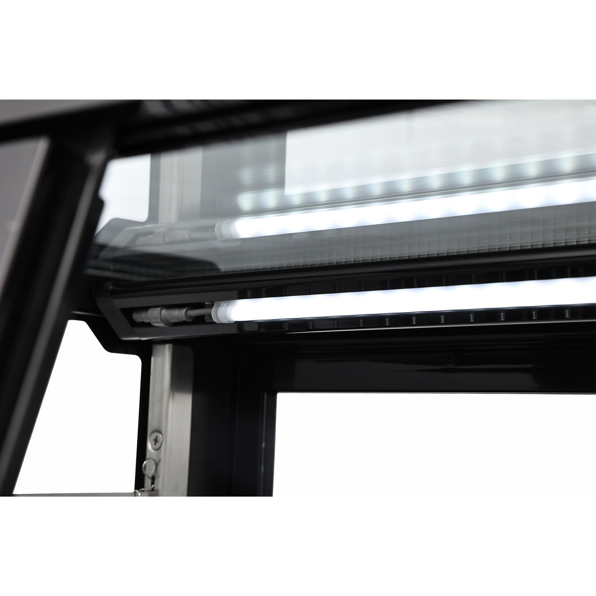 KOOLMORE Koolmore CDC-125-BK self-service countertop display refrigerator 120V 28 in.