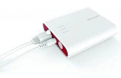 HONEYWELL Honeywell THM6000R7001/U Redlink to Internet Gateway 5V (Includes Ethernet Cable and Power Cord)