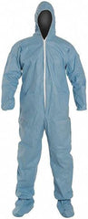 DUPONT Dupont TM122SBULG002500 Tempro Coveralls With Attached Hood And Integrated Socks Large (25 Pack) TM122SBULG002500