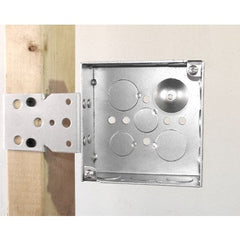 SOUTHWIRE Southwire 52151-B Garvin 4 Square Junction Box 1-1/2 Inch Deep With Horizontal Wood Spike Bracket (1-1/2 in)