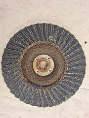 WEILER Weiler 51219 Tiger X Flap Disc 7 in Type 29 (5/8-11 Arbor)