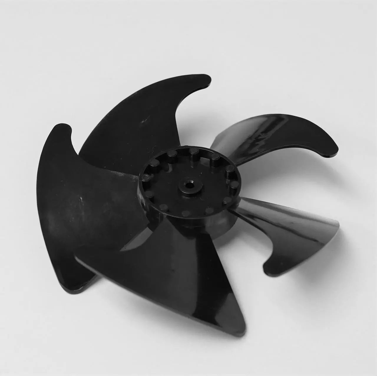 CHOICE MANUFACTURED PARTS Choice Manufactured Parts WR60X10204 Evaporator Fan Blade 1 W (4.5 Inch) AP3868989