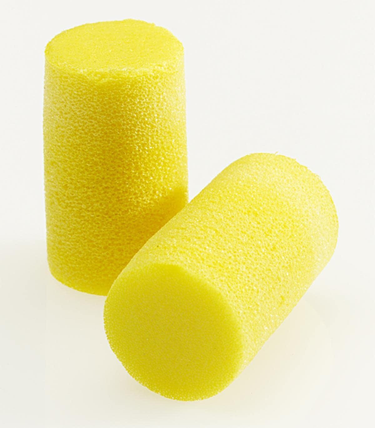3M 3M 7100000262 E-A-R Classic Plus Earplugs Pillow Pack 2000 Pair/Case 3MR310-1101
