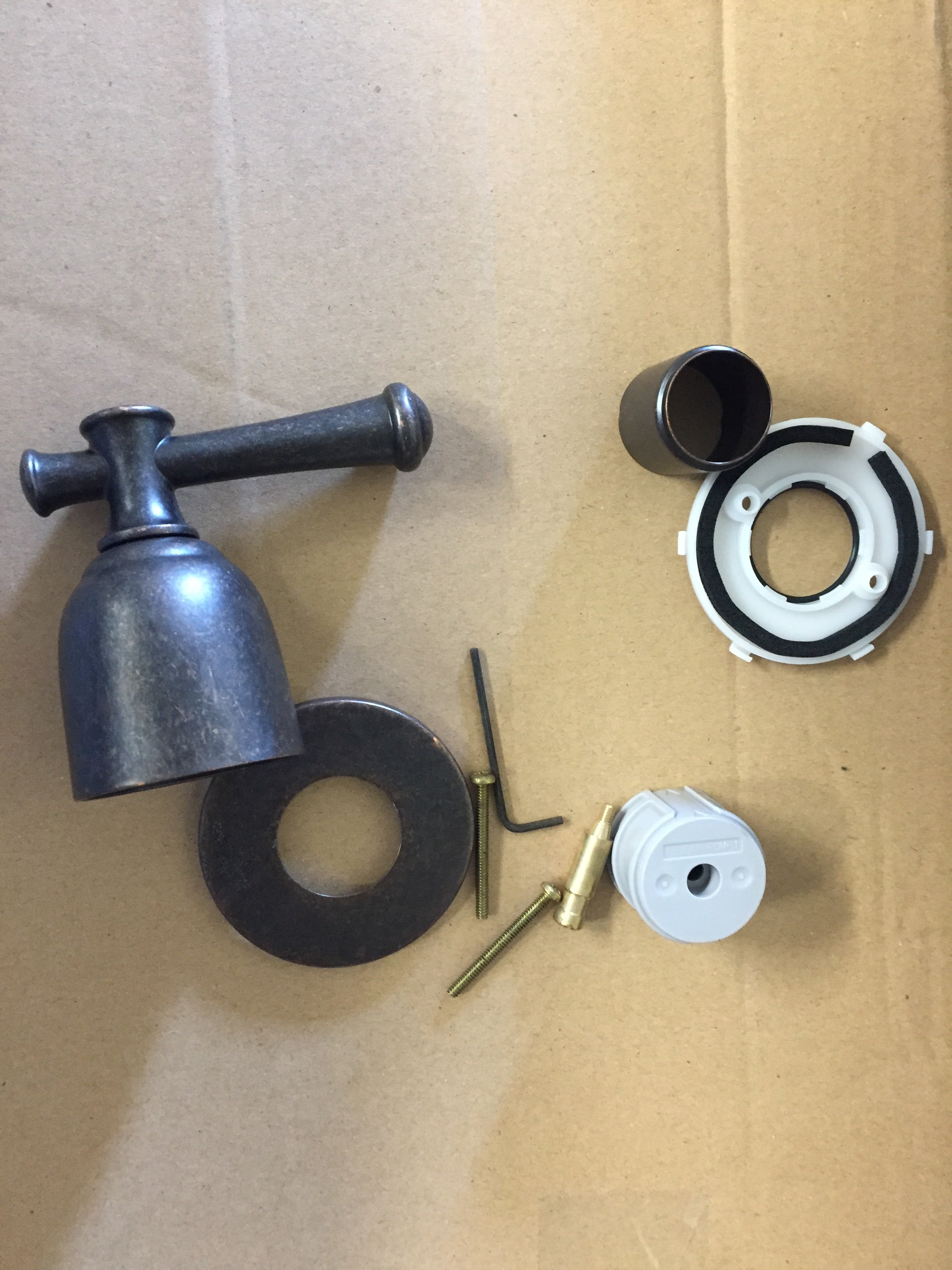 AMERICAN STANDARD American Standard T420700.224 Portsmouth Oil Rubbed Bronze On/Off Volume-Control Trim Kit