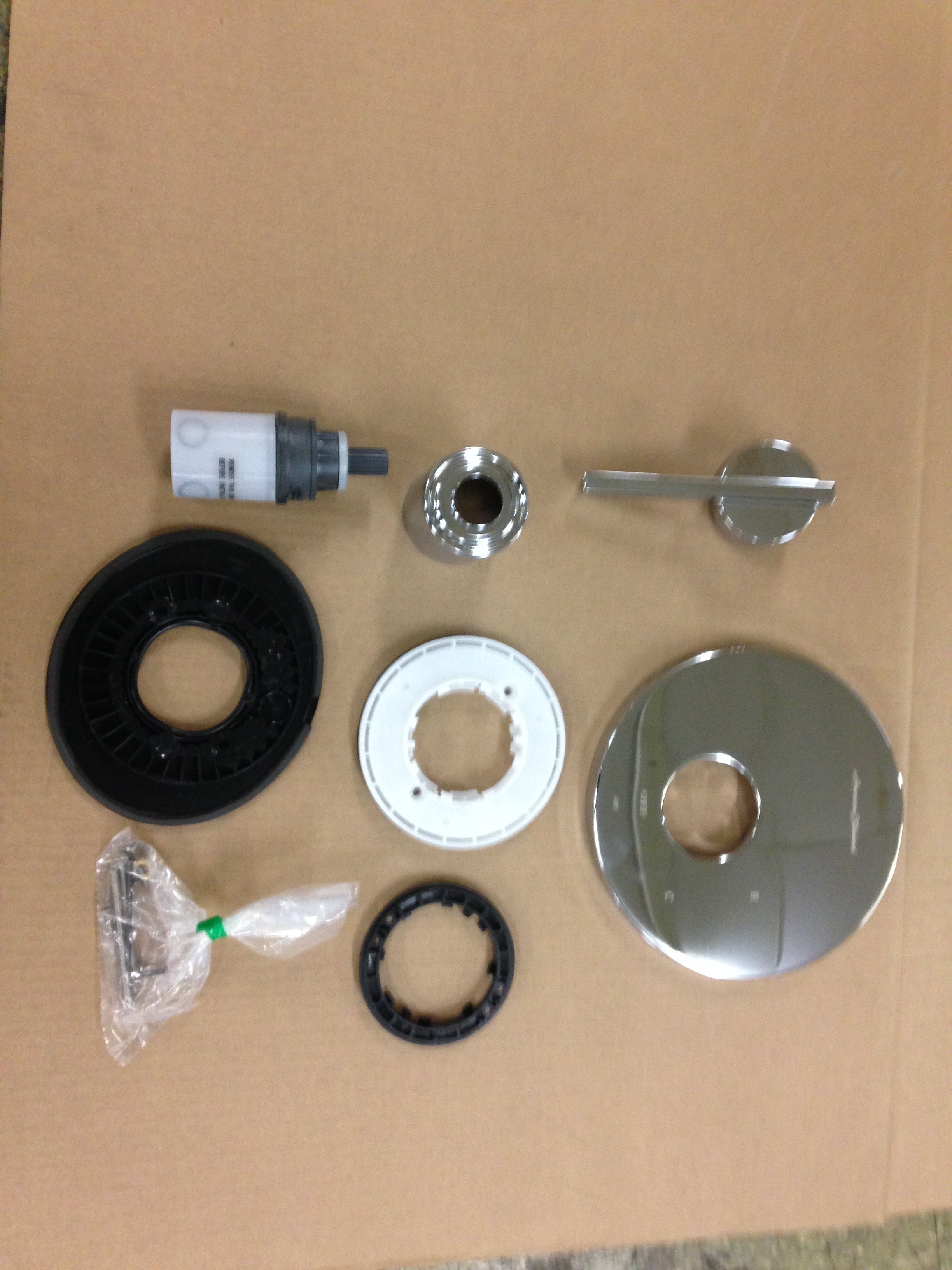 AMERICAN STANDARD American Standard TU431500.002 Boulevard Valve Only Trim With Pressure Balance Cartridge Chrome