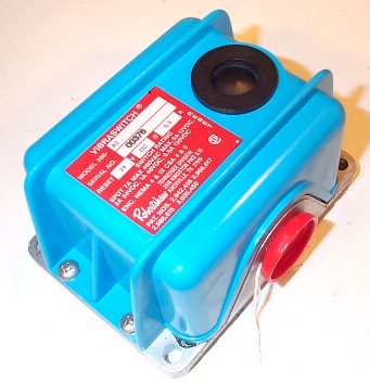 ROBERTSHAW Robertshaw 6000-005 Vibraswitch SPDT 117Vac/Vdc Nema 4