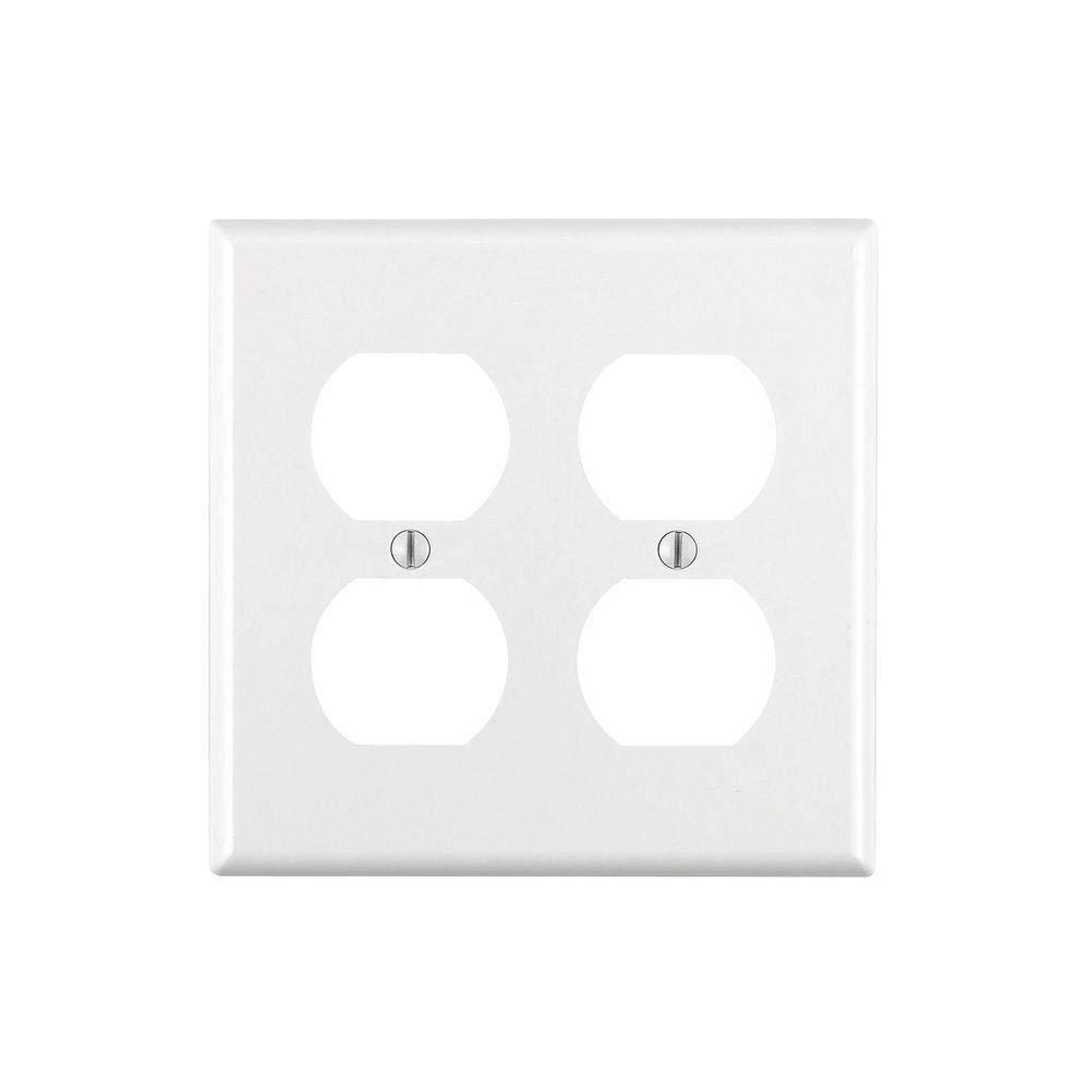 LEVITON Leviton 88016 2-Gang Duplex Receptacle Wall Plate Standard Size Thermoset White