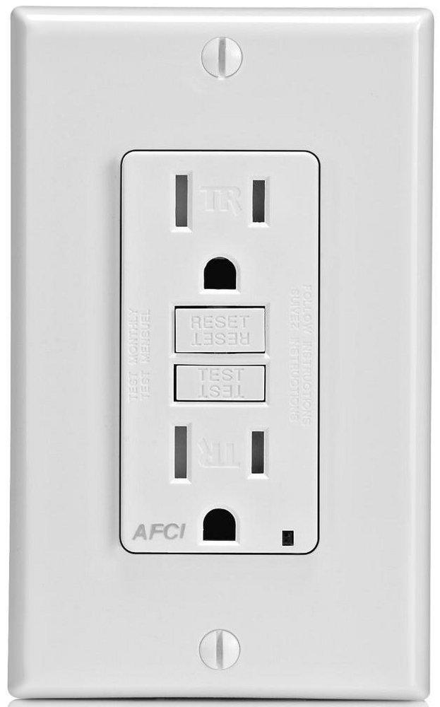LEVITON Leviton AFTR1-W SmartlockPro AFCI Receptacle With LED Indicator 125 VAC 15 A