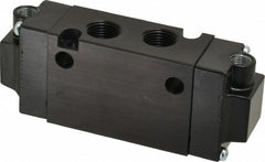 PARKER Parker B542000XXC 4-way Stacking Solenoid Valve 3/8 Inch