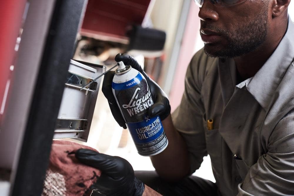 LIQUID WRENCH Liquid Wrench L212 Lubricating Oil 11 oz.