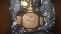 Johnson Controls VG7842ST+823E01 Globe Valve with Actuator, Three-Way Mixing, NPT End Connections with Positioner