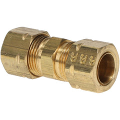 PARKER Parker 62CA-6 Compression Tube Union 3/8 Inch Brass