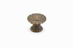 SCHAUB Schaub 936-MBR Cabinet Knob Monticello Brass Finish