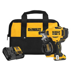 DEWALT Dewalt dcn45rnd1 Cordless Coil Roofing Nailer Kit 20V Max