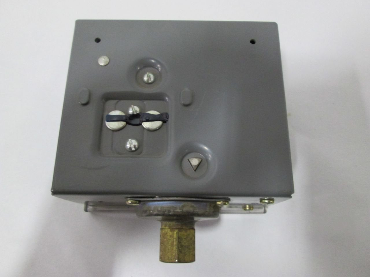 HONEYWELL Honeywell L4079A1050 Pressuretrol Controller 10-150 psi