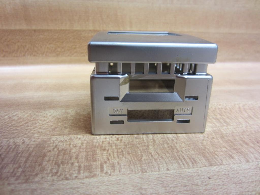 HONEYWELL Honeywell 14004406-111 Thermostat Cover Kit With Therm and Setpoint Display