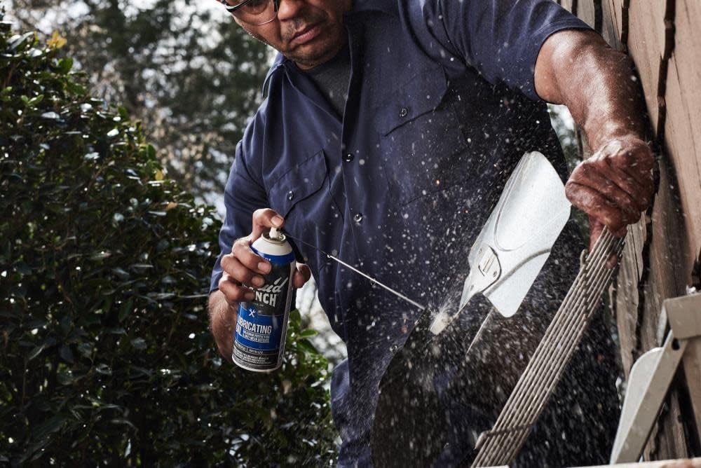LIQUID WRENCH Liquid Wrench L212 Lubricating Oil 11 oz.