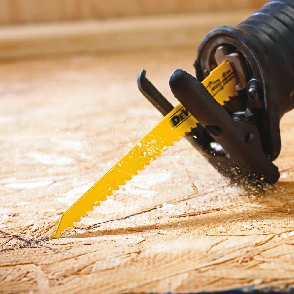 DEWALT DEWALT DW4802 Reciprocating Saw Blades 6 Inch 6-TPI Taper Back Bi-Metal 5-Pack