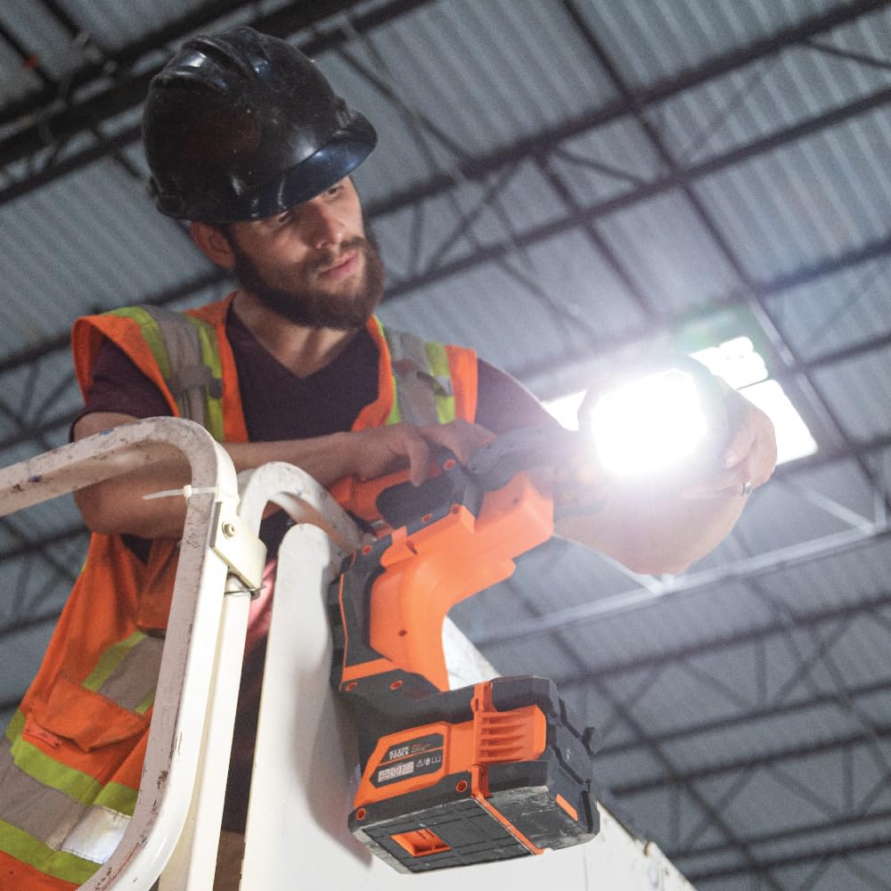 KLEIN TOOLS Klein Tools BAT20UBL1 Cordless Utility LED Light Kit Up to 2500 Lumens 4 Ah Batteries and Charger