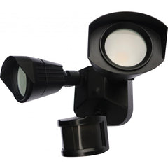 NUVO LIGHTING 65/215 WORK LIGHTS & FLASHLIGHTS